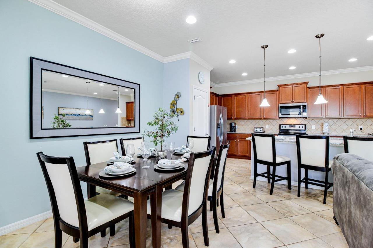 Blue Paisley - Windsor At Westside Villa Kissimmee Eksteriør billede